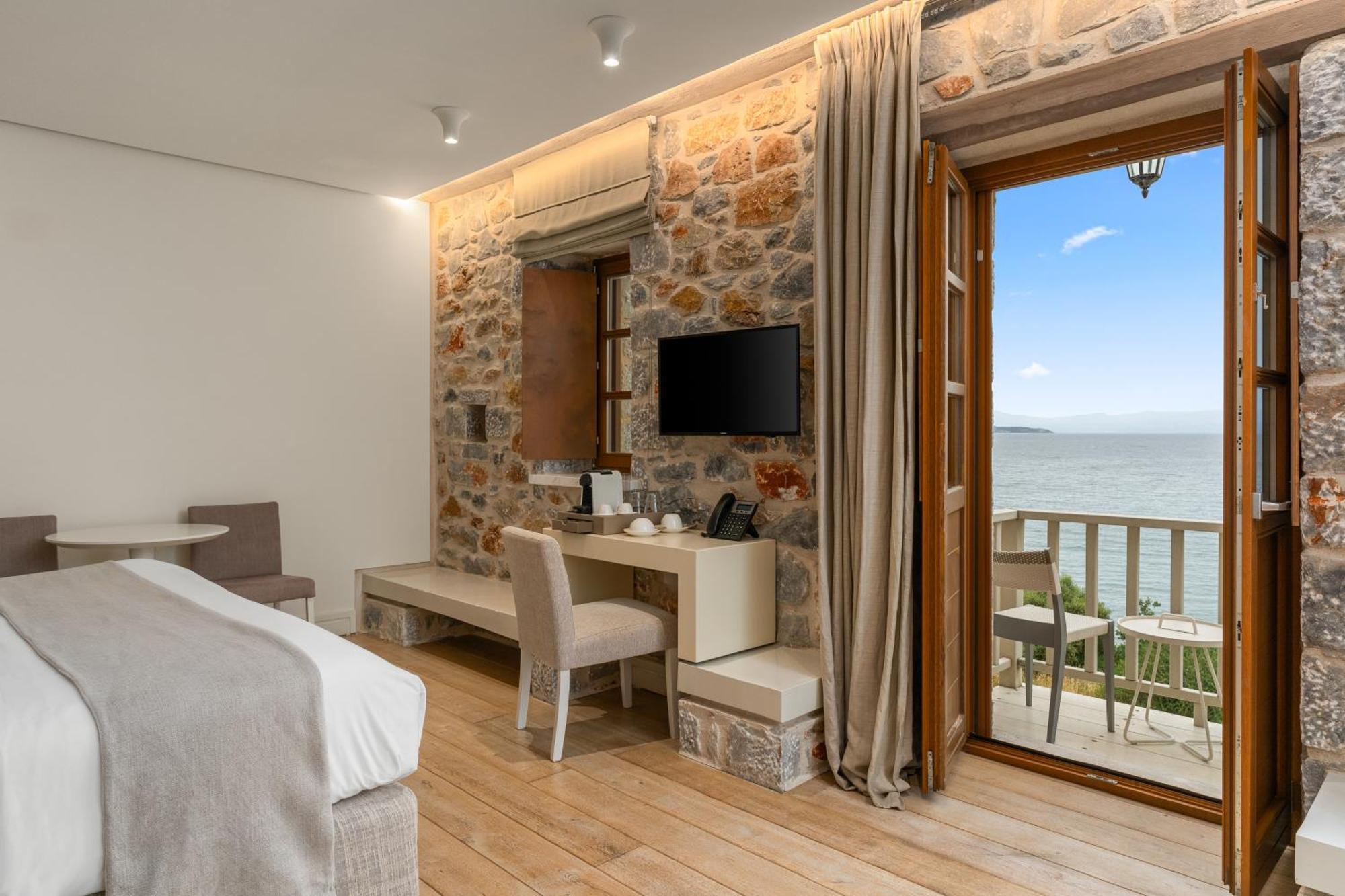 100 Rizes Seaside Resort- Small Luxury Hotels Of The World Kalivia  Szoba fotó
